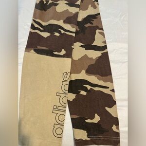 Adidas Camo color block Leggings size XL